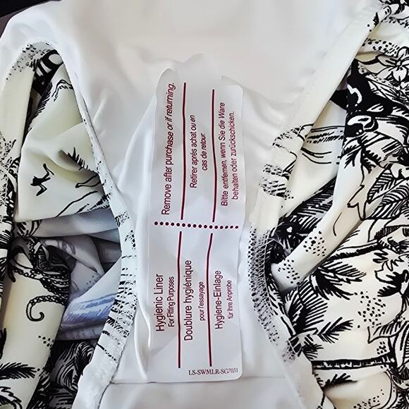 Lands End Black Cream Hawiian Scene Built In Bra One Piece SwimDress Women's 14L - Picture 3 of 4